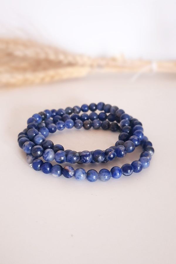 Bracelet Sodalite perles bleu intense veines blanches - Pierre gorge intuition perspicacité communication