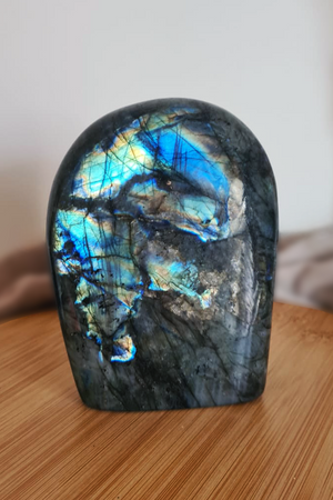 Pierre Polie Labradorite 1190g - Pièce unique